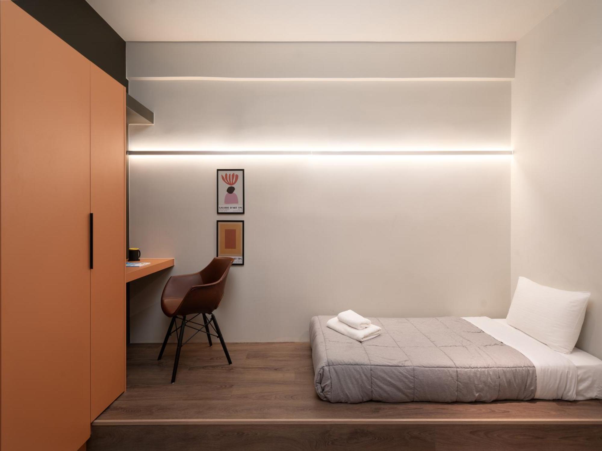 A Place 4U No6 - City Escape With Balcony Lounge & Open Living Space Athens Exterior photo